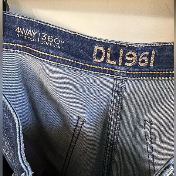 DL1961 Joy High Rise Flare Denim Jeans size 30 - Picture 8 of 14